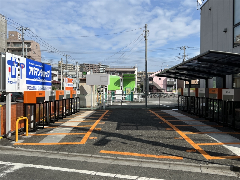 BILOクロス戸田公園店のスライド写真３